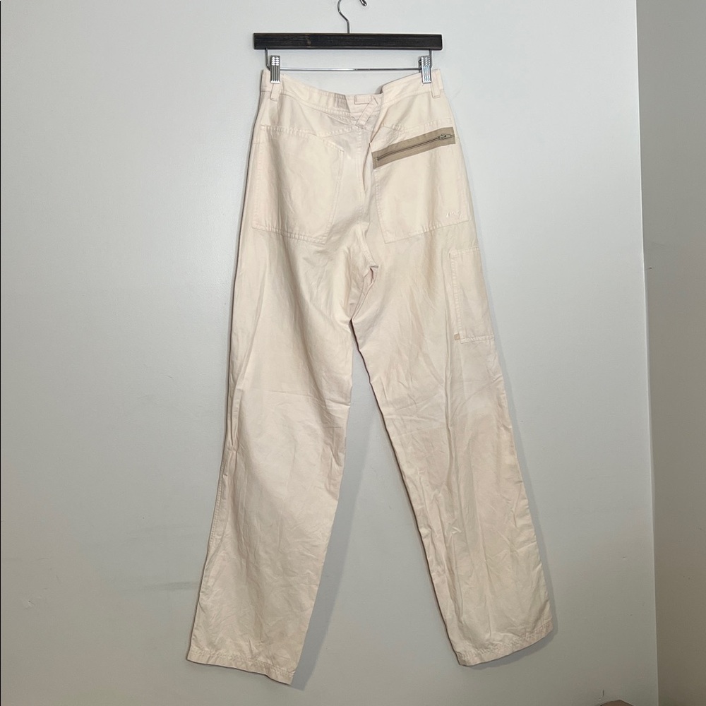 35" INSEAM Cream Cargo Pants MEC hiking pants zipper utility pockets